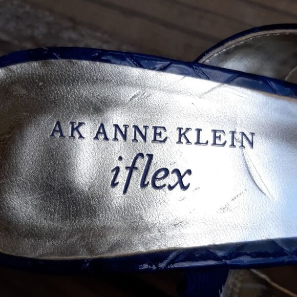 Anne Klein iflex 7.5M Blue Slide on Heels - Picture 5 of 10